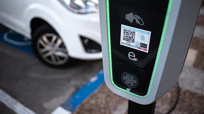 CAMBIO DE MATRIZ ENERGÉTICA - Primer vehículo eléctrico en el Sector del Transporte Escolar